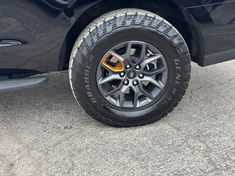 Ford Expedition Vehicle Image 11