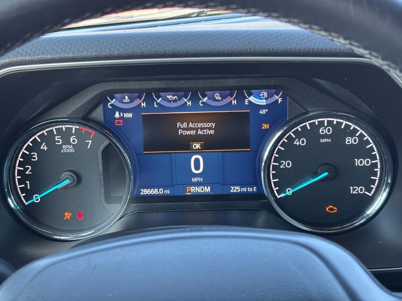 Ford F-150 Vehicle Full-screen Gallery Image 22