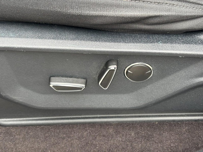 Ford F-150 Vehicle Image 16