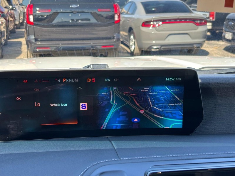 Ford Expedition Vehicle Image 23