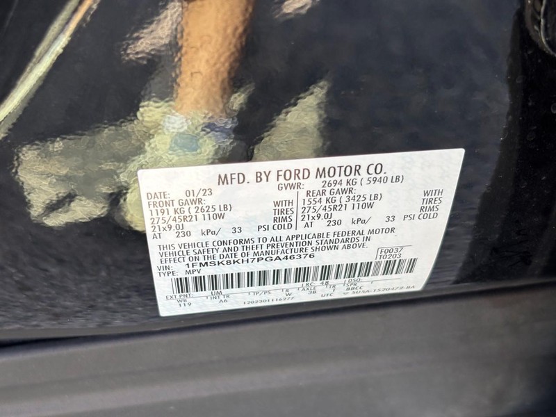 Ford Explorer Vehicle Image 27