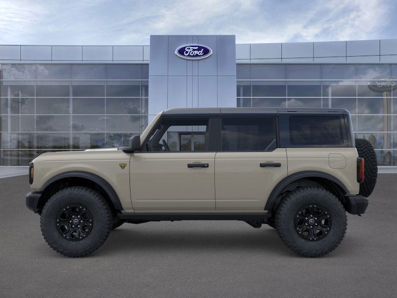 Ford Bronco Vehicle Image 04