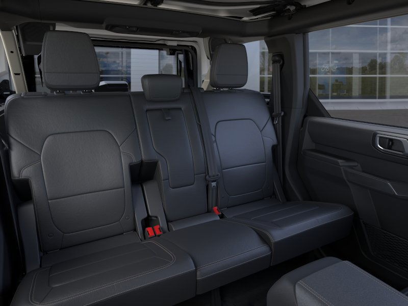 Ford Bronco Vehicle Image 12