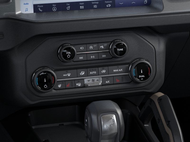 Ford Bronco Vehicle Image 17