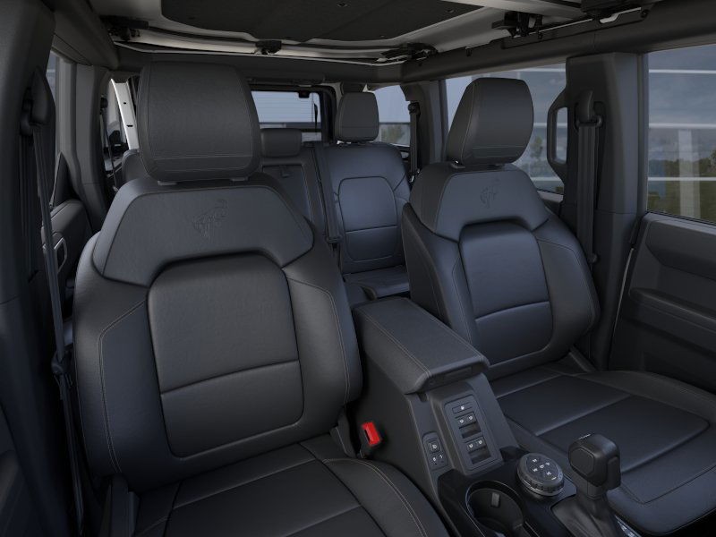 Ford Bronco Vehicle Image 12