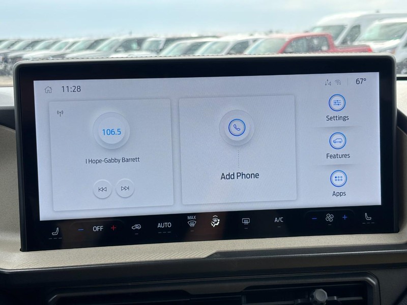 Ford Bronco Sport Vehicle Full-screen Gallery Image 21