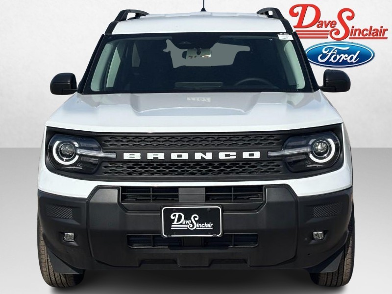 Ford Bronco Sport Vehicle Full-screen Gallery Image 02