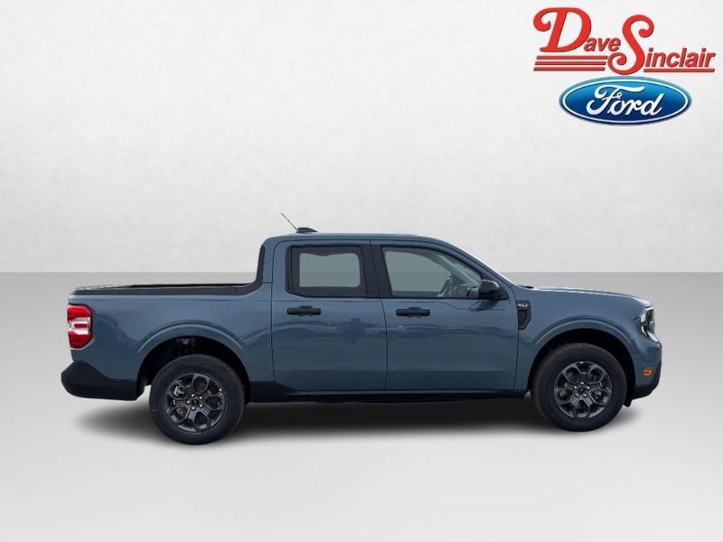 Ford Maverick Vehicle Full-screen Gallery Image 05