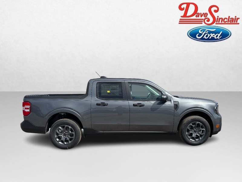 Ford Maverick Vehicle Full-screen Gallery Image 05