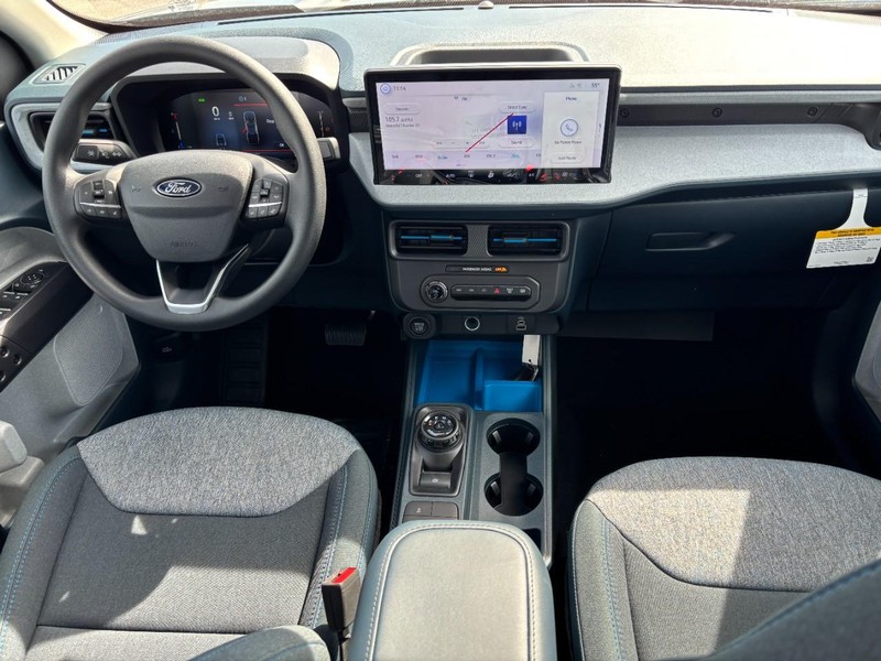Ford Maverick Vehicle Full-screen Gallery Image 14