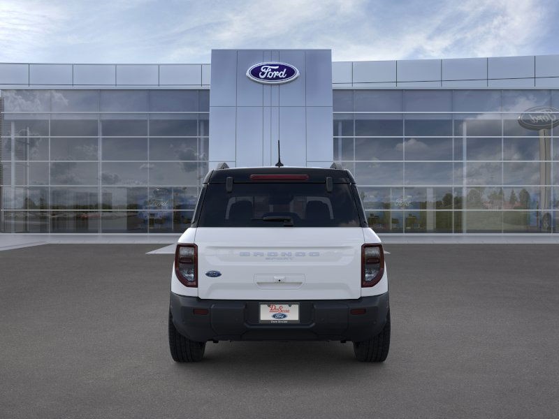 Ford Bronco Sport Vehicle Full-screen Gallery Image 07