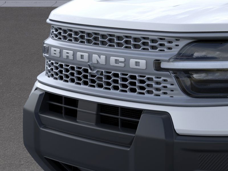 Ford Bronco Sport Vehicle Full-screen Gallery Image 19