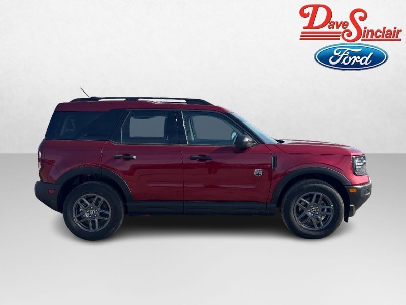 Ford Bronco Sport Vehicle Full-screen Gallery Image 05