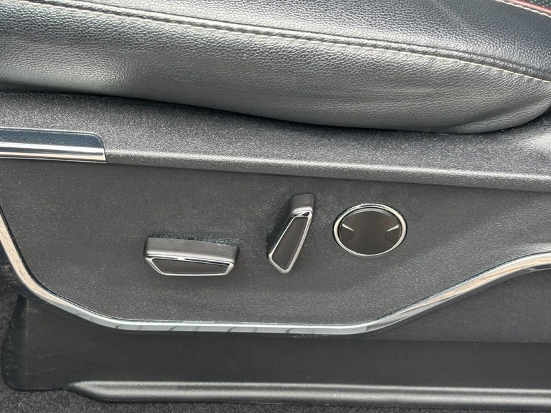 Ford F-150 Vehicle Image 17