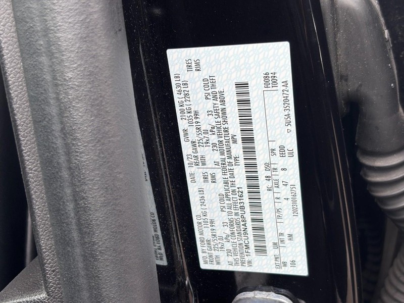 Ford Escape Vehicle Image 24