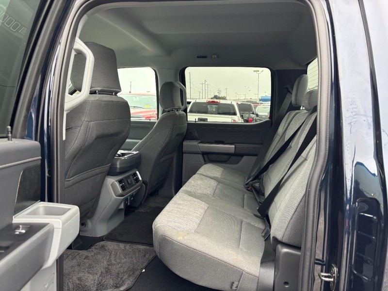 Ford F-150 Vehicle Image 12