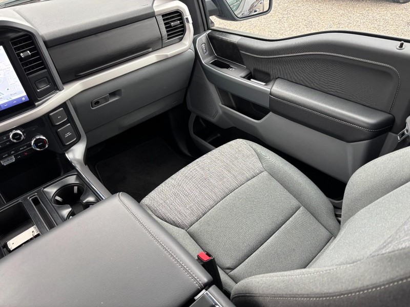 Ford F-150 Vehicle Image 15