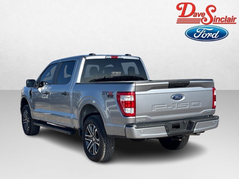 Ford F-150 Vehicle Full-screen Gallery Image 09