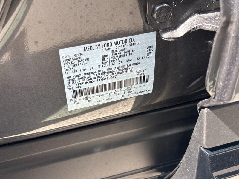 Ford Explorer Vehicle Image 25