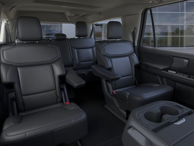 Ford Expedition Max Vehicle Image 13