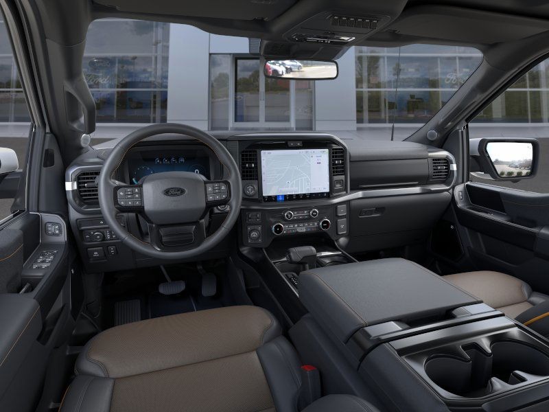 Ford F-150 Vehicle Full-screen Gallery Image 11