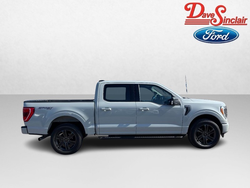Ford F-150 Vehicle Full-screen Gallery Image 05
