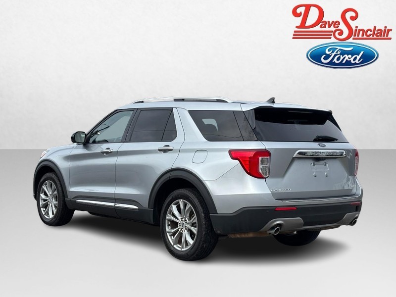Ford Explorer Vehicle Image 09