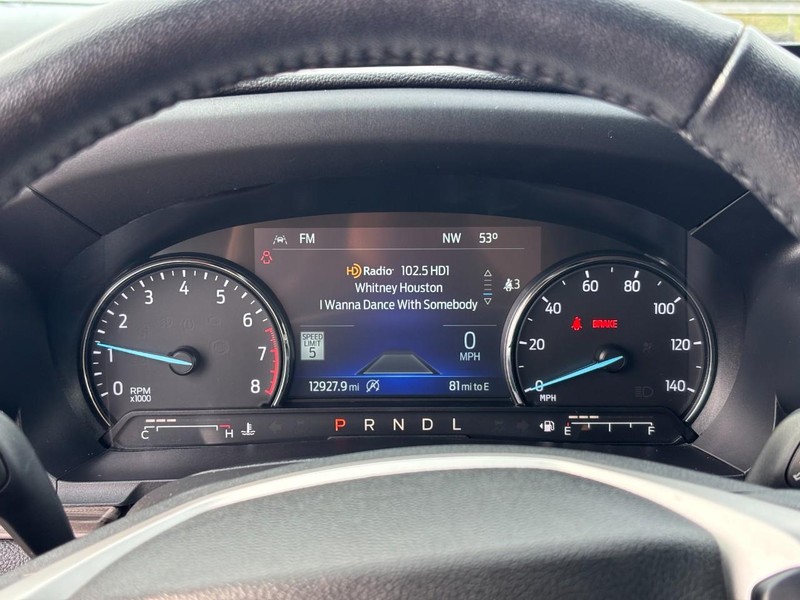 Ford Explorer Vehicle Image 21