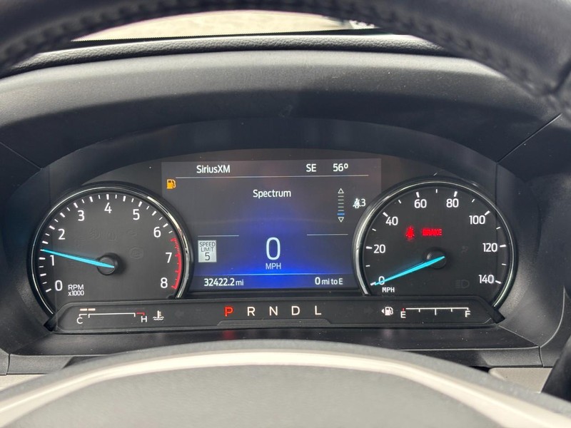 Ford Explorer Vehicle Image 22