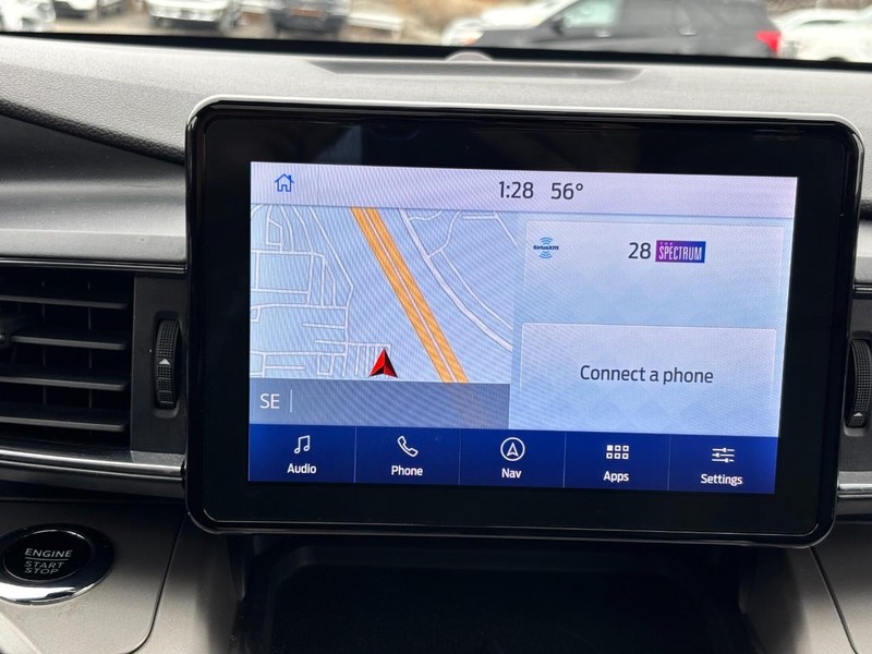 Ford Explorer Vehicle Image 23