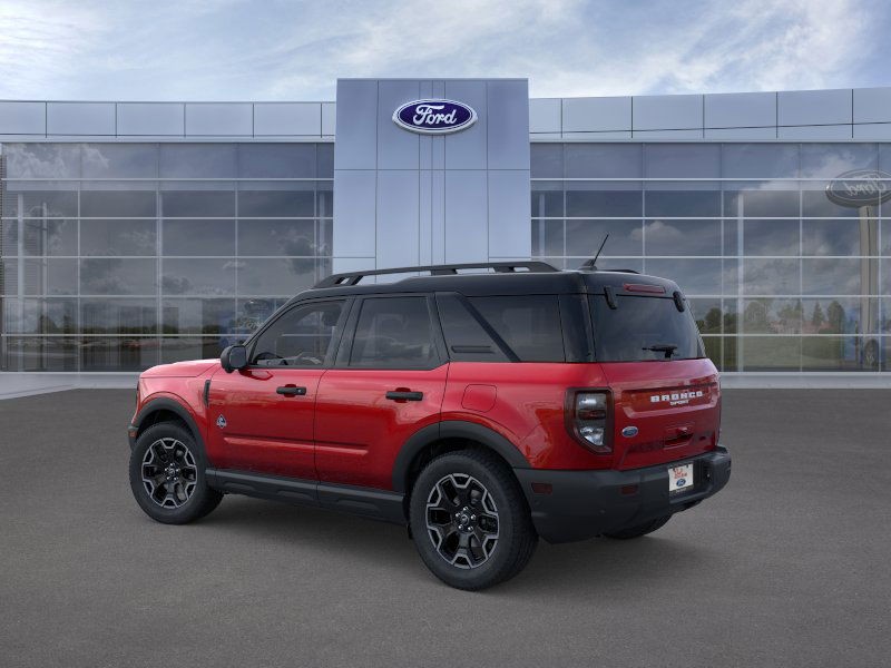 Ford Bronco Sport Vehicle Full-screen Gallery Image 05
