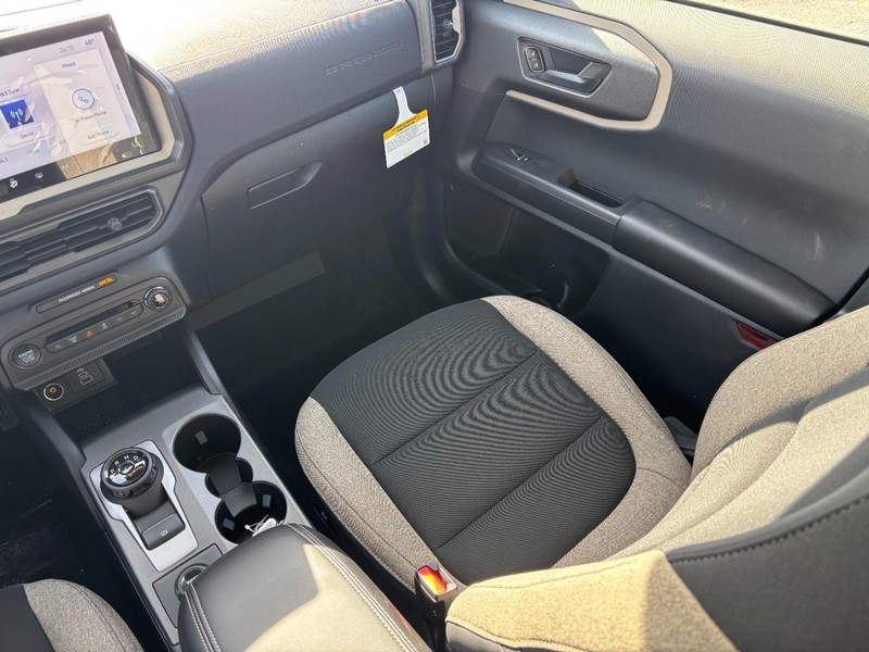 Ford Bronco Sport Vehicle Image 15