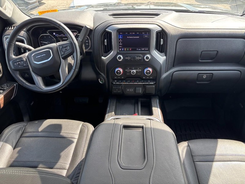 GMC Sierra 2500HD Vehicle Full-screen Gallery Image 14