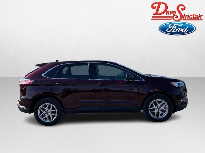 Ford Edge Vehicle Full-screen Gallery Image 05