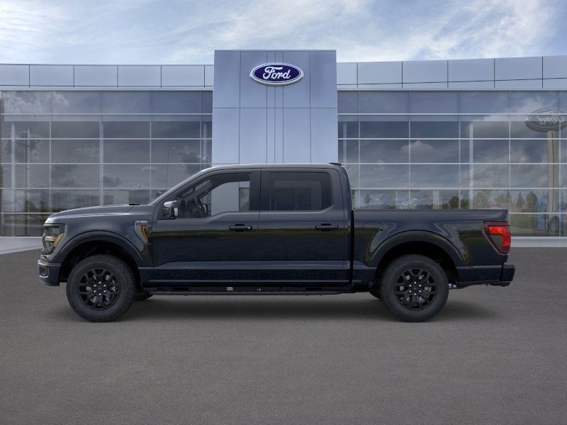 Ford F-150 Vehicle Full-screen Gallery Image 04