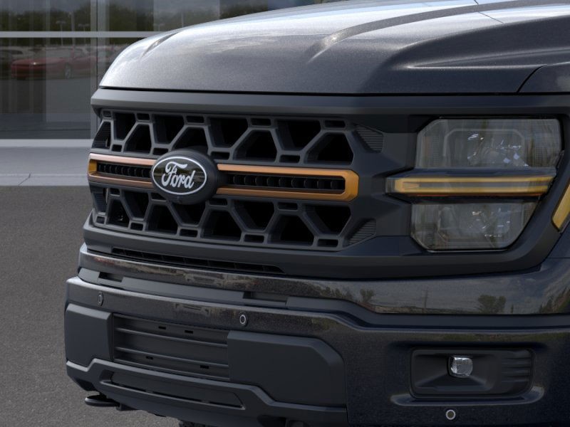 Ford F-150 Vehicle Full-screen Gallery Image 19