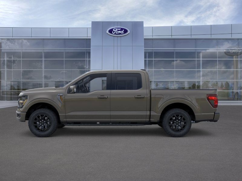Ford F-150 Vehicle Full-screen Gallery Image 04