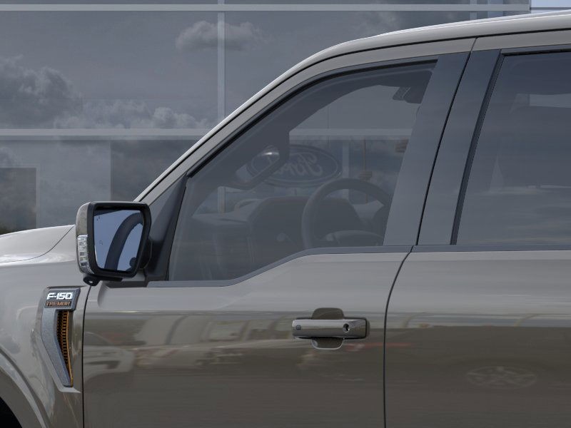 Ford F-150 Vehicle Full-screen Gallery Image 22