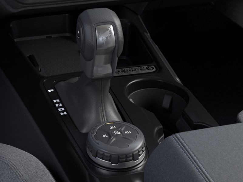 Ford Bronco Vehicle Full-screen Gallery Image 19