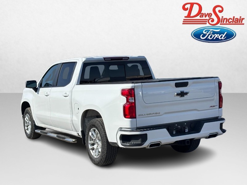 Chevrolet Silverado 1500 Vehicle Full-screen Gallery Image 09