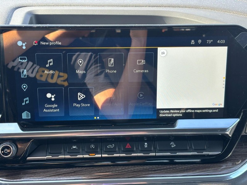 Chevrolet Silverado 1500 Vehicle Full-screen Gallery Image 22