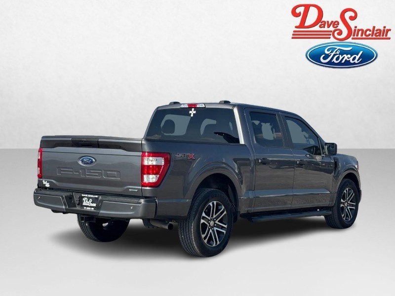 Ford F-150 Vehicle Full-screen Gallery Image 07