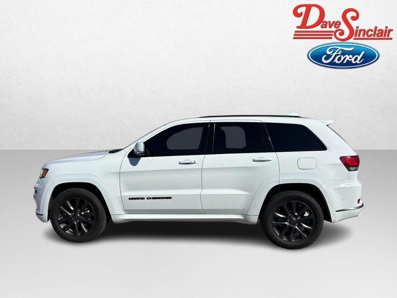 Jeep Grand Cherokee Vehicle Image 10