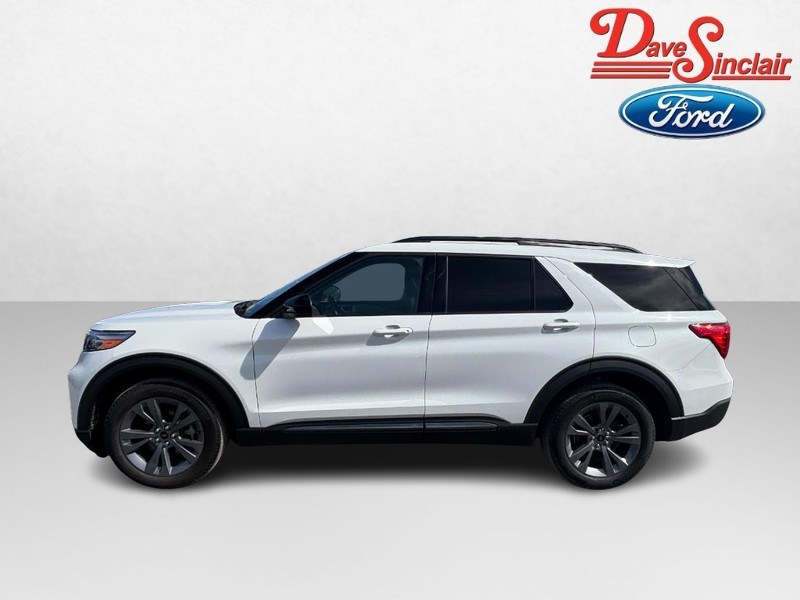 Ford Explorer Vehicle Image 10