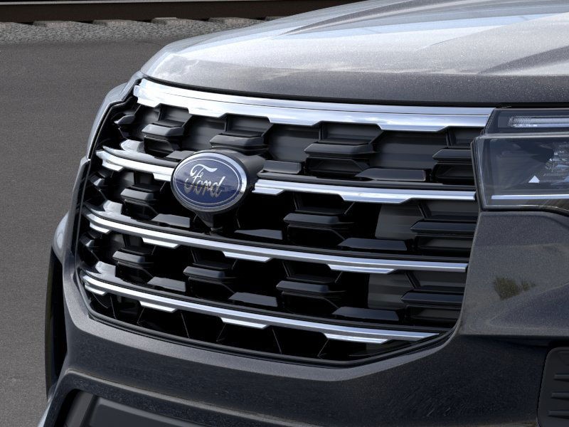 Ford Explorer Vehicle Image 19