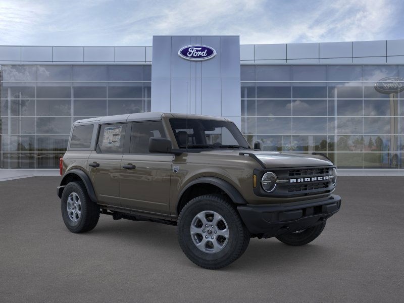 Ford Bronco Vehicle Full-screen Gallery Image 09