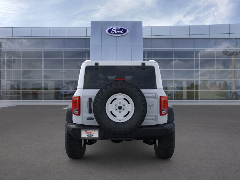 Ford Bronco Vehicle Full-screen Gallery Image 07