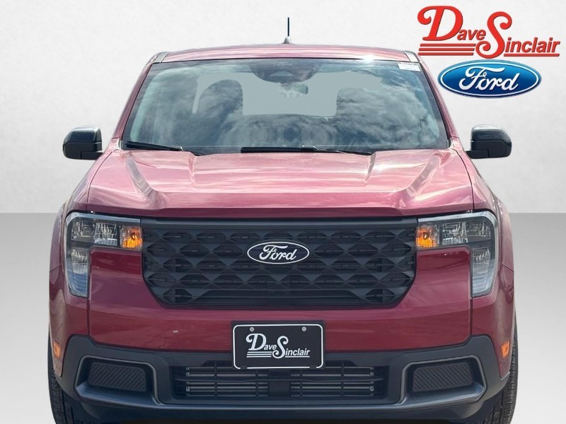 Ford Maverick Vehicle Full-screen Gallery Image 02