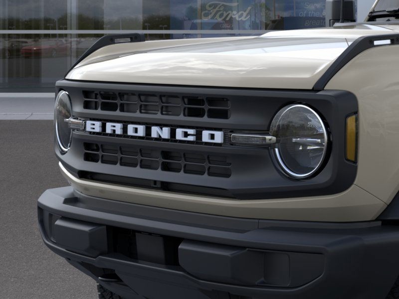 Ford Bronco Vehicle Image 21