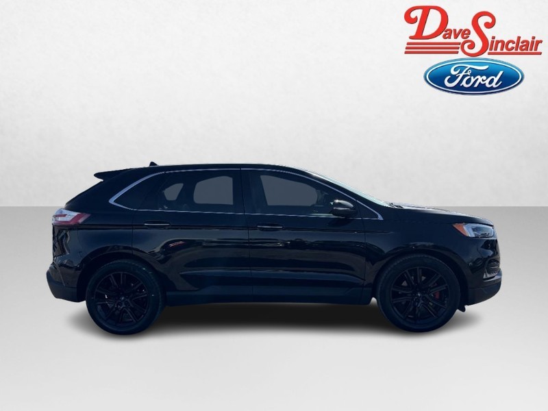 Ford Edge Vehicle Image 05